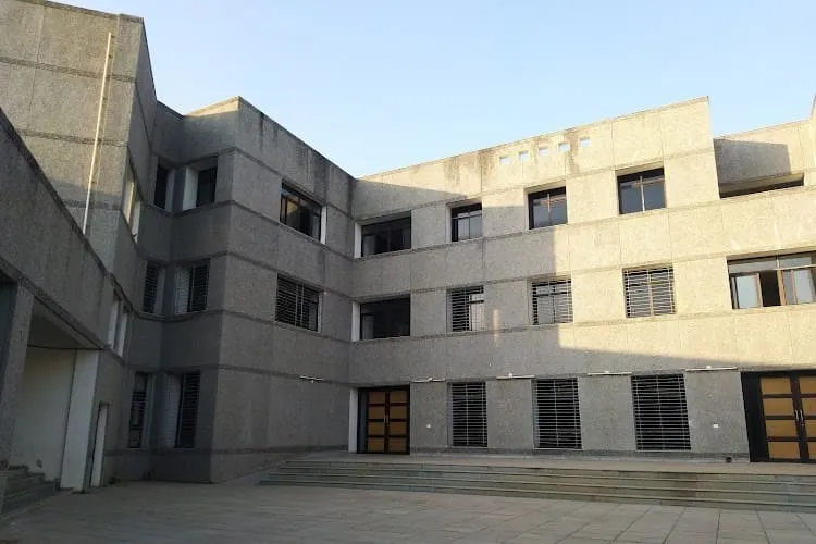 V. M. Patel Institute of Management, Mehsana