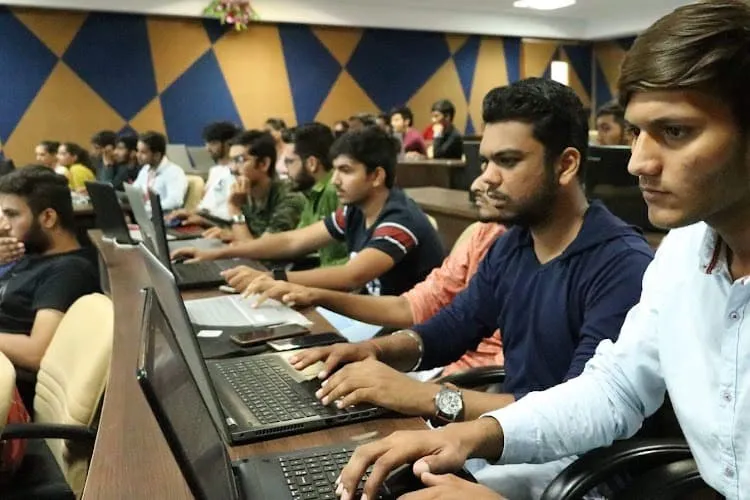 V. M. Patel Institute of Management, Mehsana