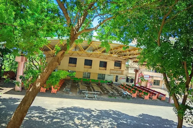 V.R.S College of Engineering and Technology, Villupuram