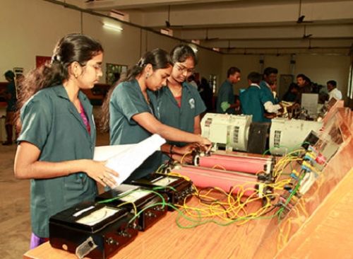 V V College of Engineering, Tirunelveli