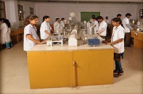 Vaageswari Institute of Pharmaceutical Sciences, Karimnagar