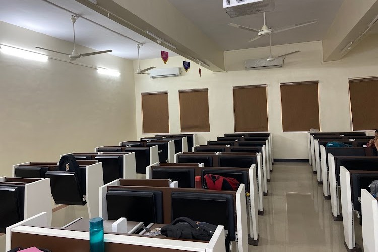 Valia School of Management, Mumbai