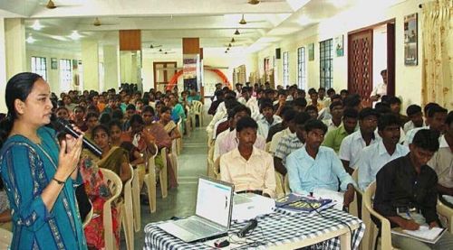 Valluvar College of Science and Management, Karur