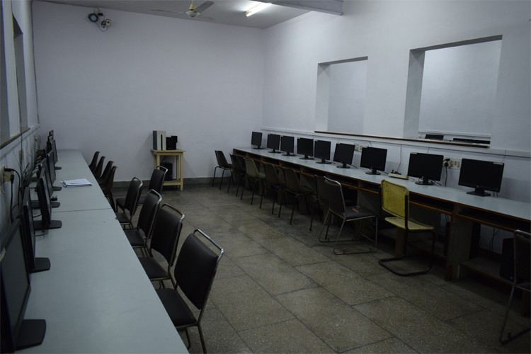 Vastu Kala Academy, New Delhi