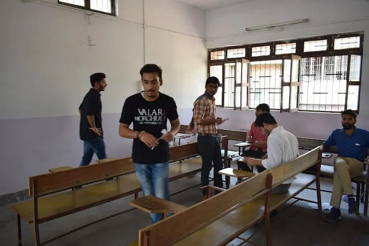 Vaugh Institute of Agricultural Engineering and Technology, Prayagraj