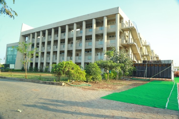 VDF School of Pharmacy, Latur