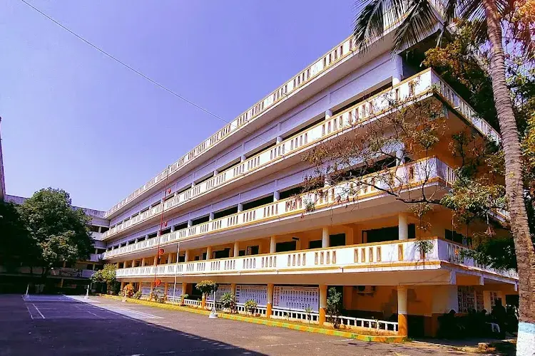 Vel Tech Multi Tech Dr. Rangarajan Dr. Sakunthala Engineering College, Chennai