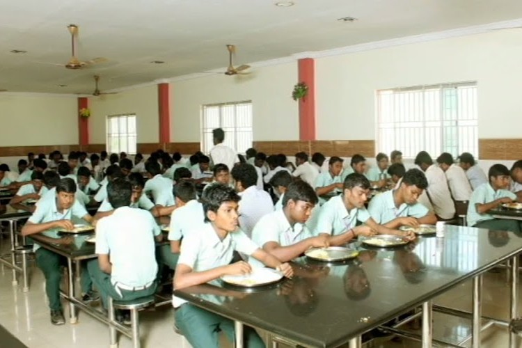 Vetri Vinayaha College of Engineering and Technology, Tiruchirappalli