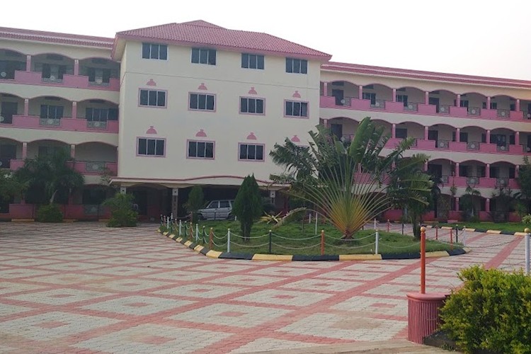Vetri Vinayaha College of Engineering and Technology, Tiruchirappalli