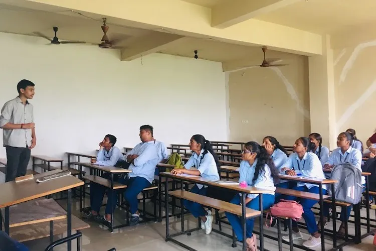 Vidhyadeep Homoeopathic Medical College & Research Center, Surat