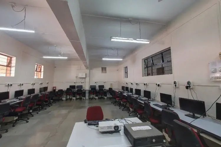 Vidya Pratishthan's Arts, Science and Commerce College Baramati, Baramati