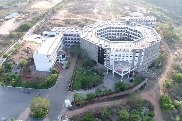 Vignan Institute of Technology and Science, Nalgonda