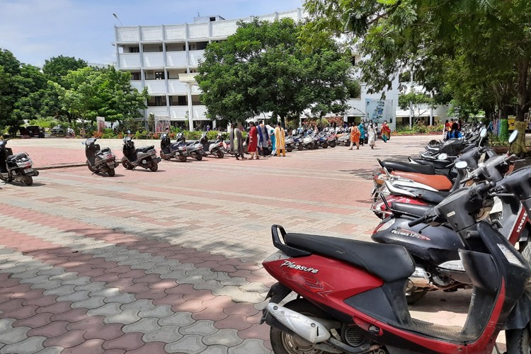 Vignan's Nirula Institute of Technology and Science for Women, Guntur