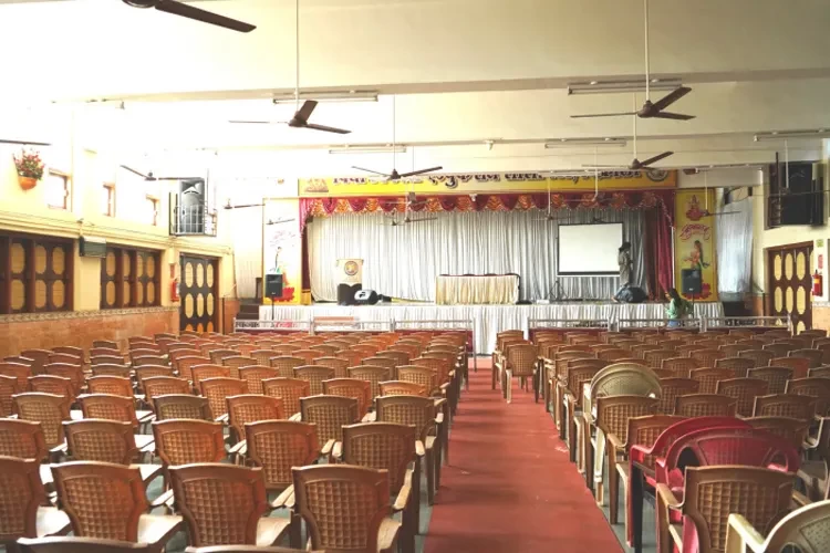 Vikas College of Arts Science and Commerce, Mumbai
