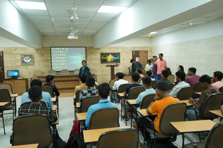 Vikas College of Arts Science and Commerce, Mumbai