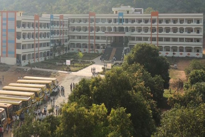 Vikas College of Pharmacy Vissannapet, Krishna