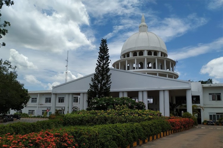 Vinayaka Mission's Law School, Chennai