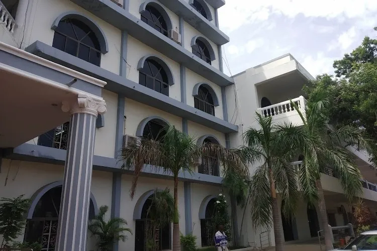 Vinayaka Missions Sankarachariyar Dental College, Salem