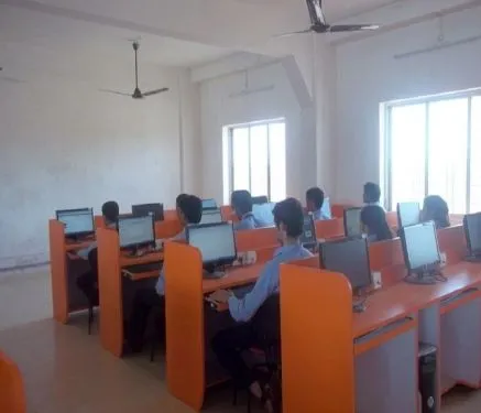 Vishwakarma Sahajeevan Madanbhai Sura Institute of Business Management, Khed