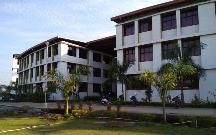 Vishwaniketan Institute of Design, Khalapur