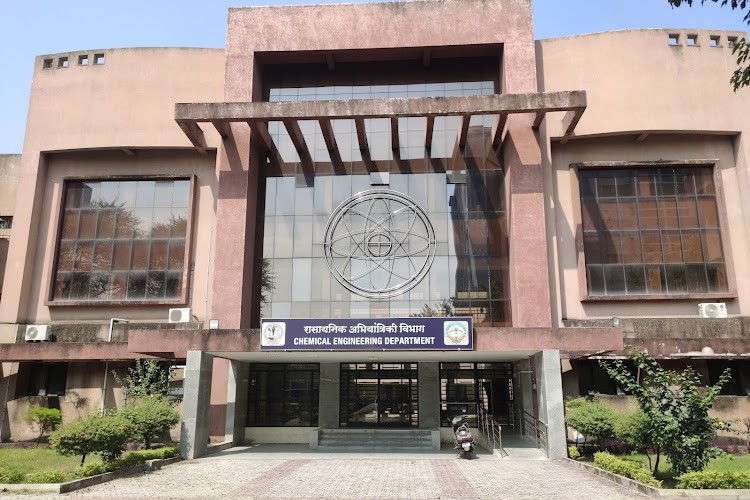 Visvesvaraya National Institute of Technology, Nagpur