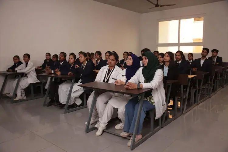 Vivek University, Bijnor