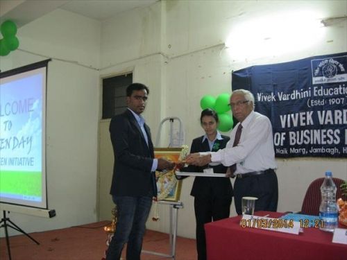 Vivek Vardhini School of Business Management, Hyderabad