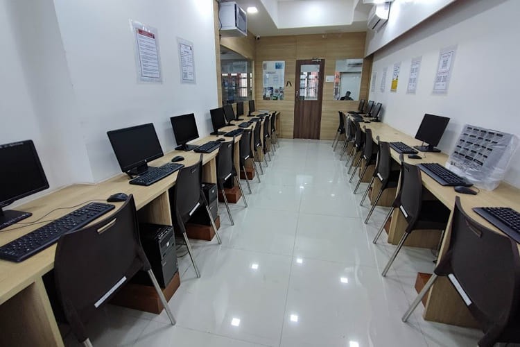 Vivekanand Education Society's College of Law, Mumbai