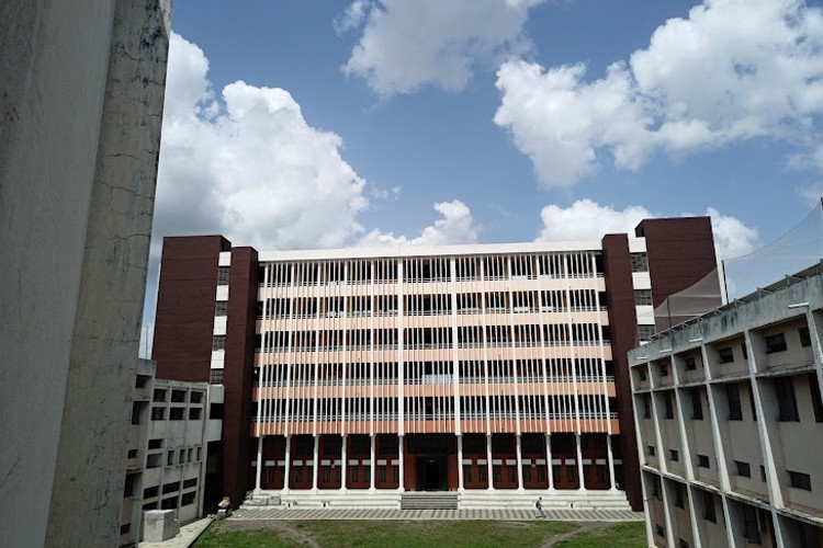 Walchand Institute of Technology, Solapur