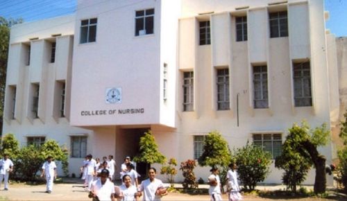 Wanless College of Nursing, Miraj