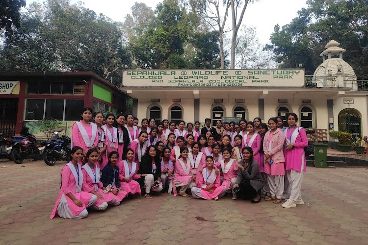Womens College, Agartala