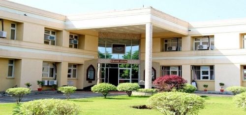 Xavier Institute of Management, Jabalpur