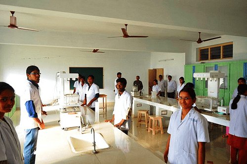 Yalamarty Pharmacy College, Visakhapatnam