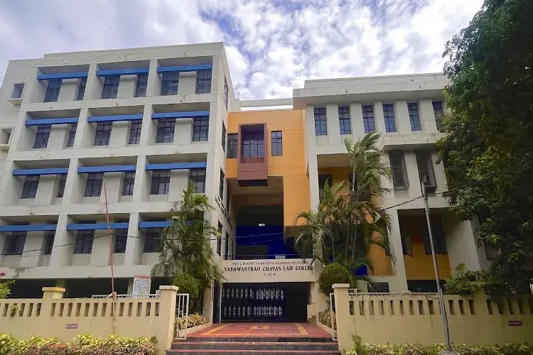 Yashwantrao Chavan Law College, Pune