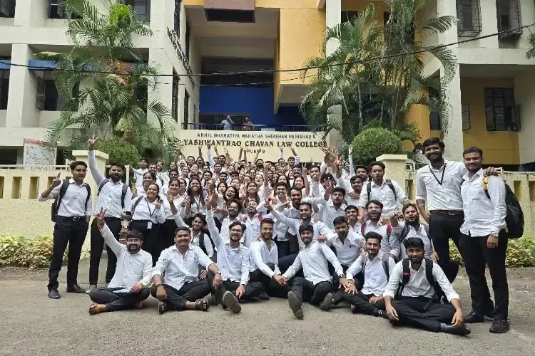 Yashwantrao Chavan Law College, Pune