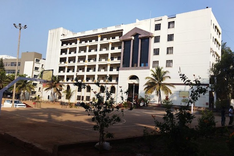 Yashwantrao Mohite college of Arts, Science and Commerce, Pune