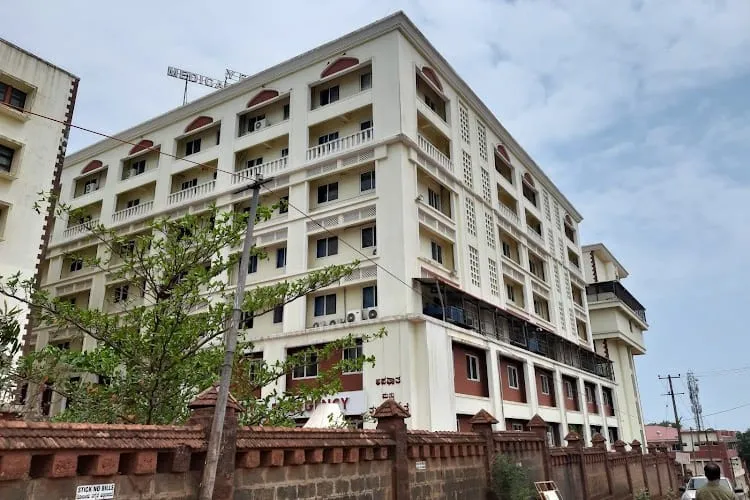 Yenepoya Dental College, Mangalore