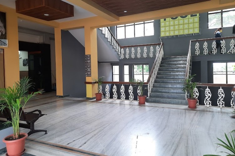 Yeshwantrao Chavan College of Engineering, Nagpur