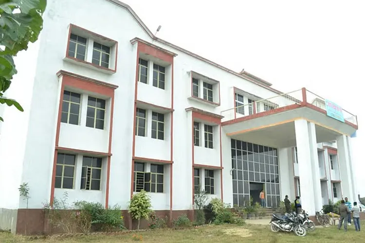 Yogendra Paramedical College and Hospital, Agra