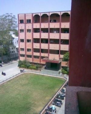 Zulal Bhilajirao Patil College, Dhule