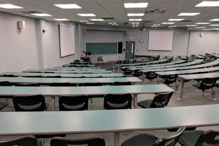 Algoma University, Canada