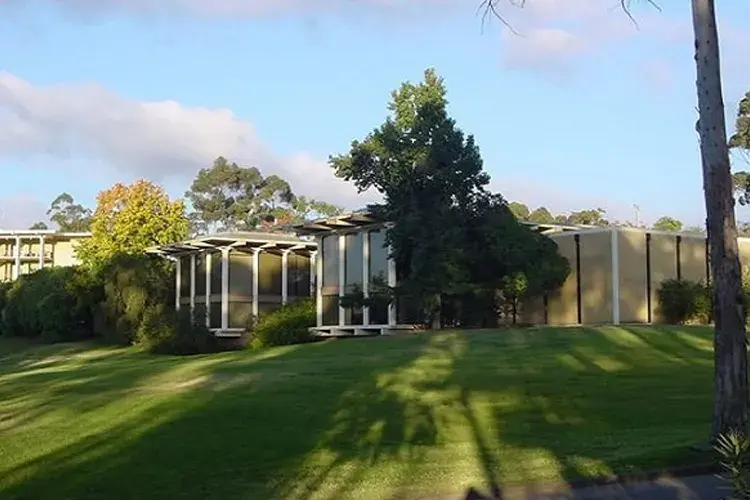 Alliant International University, USA