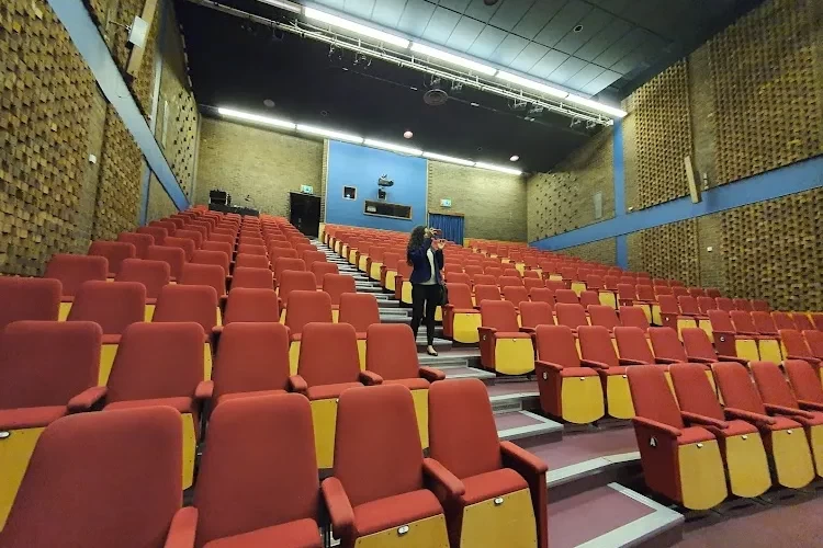 Anglia Ruskin University, United Kingdom Campus Tour Anglia Ruskin University, United Kingdom