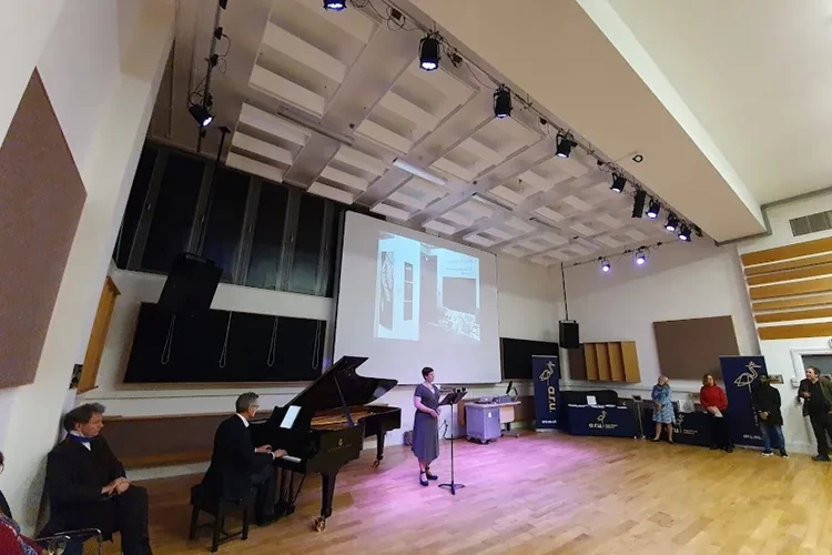 Anglia Ruskin University, United Kingdom Campus Tour Anglia Ruskin University, United Kingdom