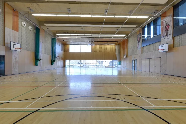 Buckinghamshire New University, United Kingdom