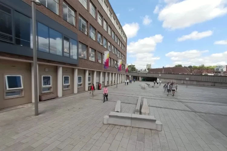 Buckinghamshire New University, United Kingdom