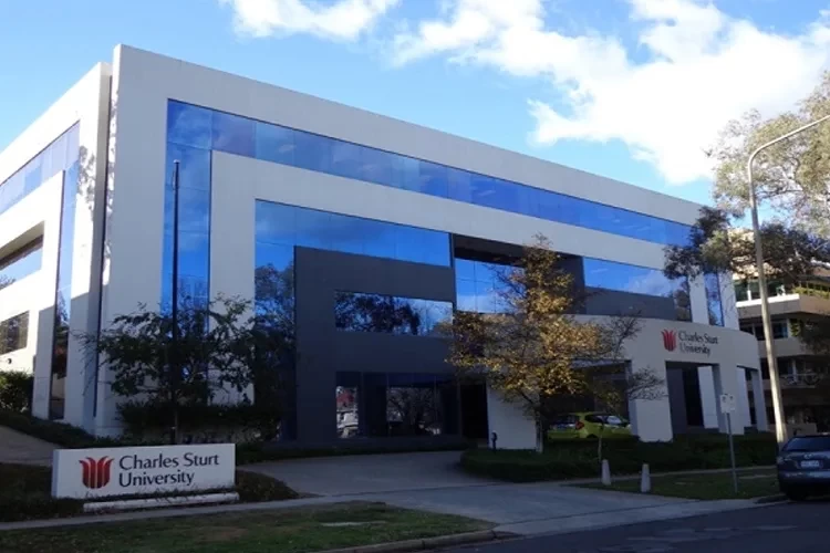 Charles Sturt University Melbourne, Australia