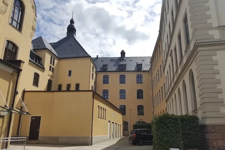 Chemnitz University of Technology, Germany