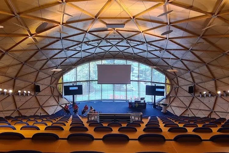 Edinburgh Napier University, United Kingdom