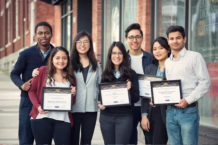 Fairleigh Dickinson University, Canada